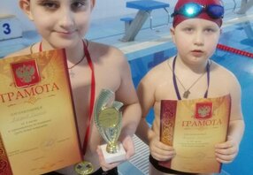30 марта - соревнования по плаванию среди детей-инвалидов.